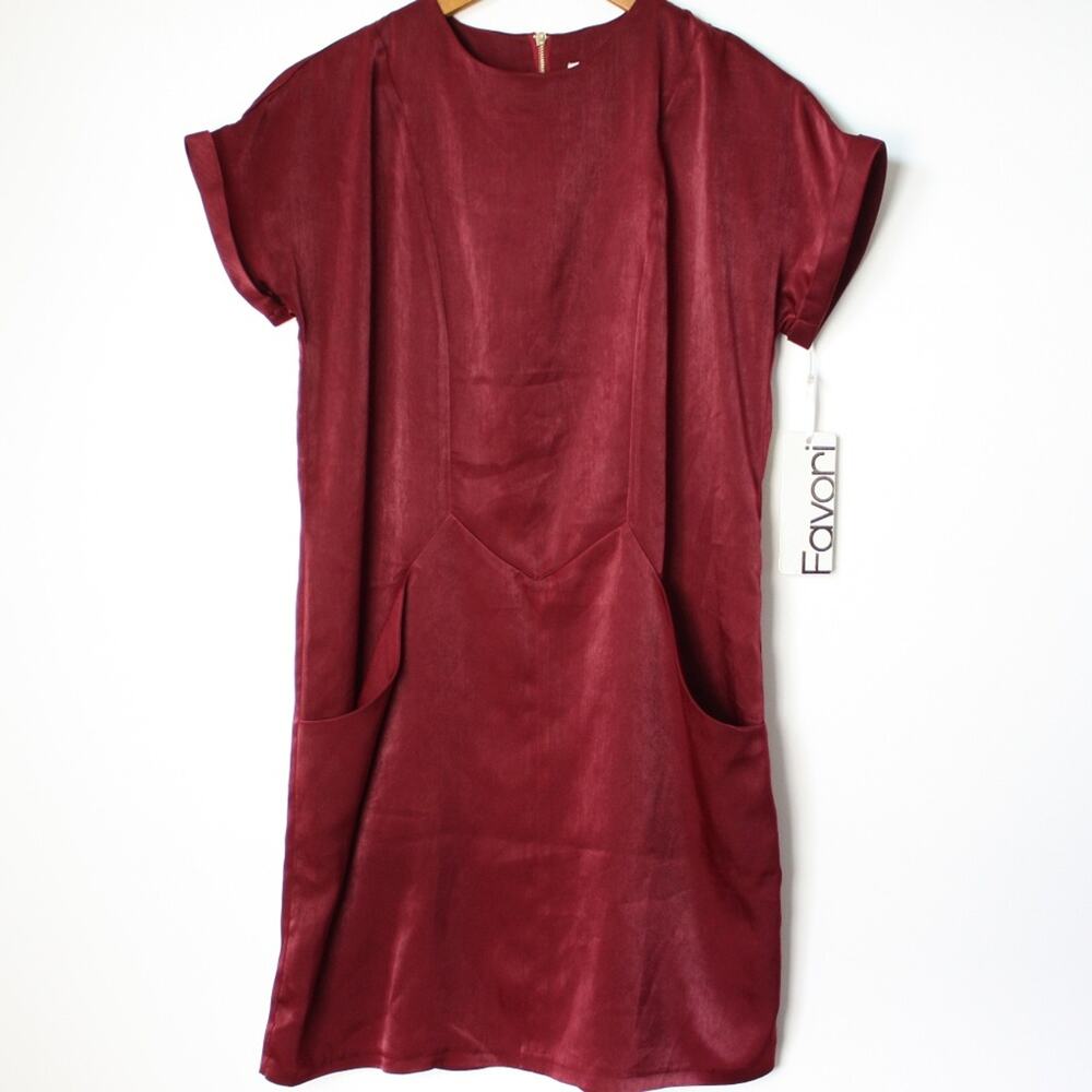 Favori Dress Women's Size 6 Burgundy Red Holiday Christmas Shimmer